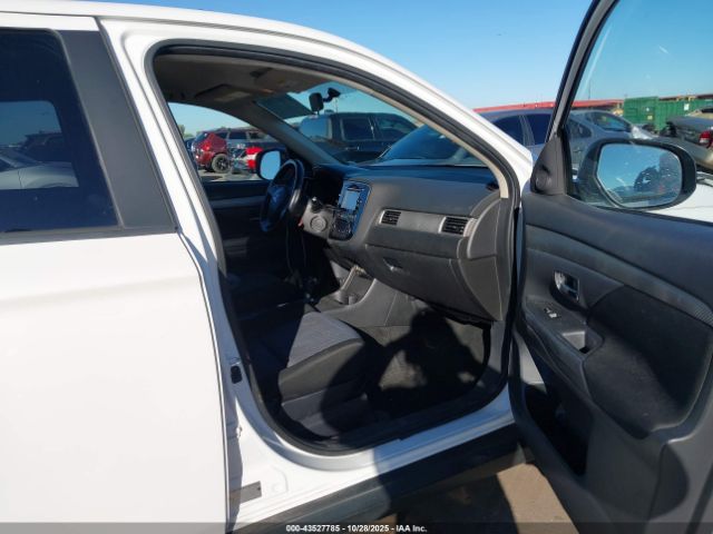 2014 MITSUBISHI OUTLANDER JA4AD3A37EZ013280 Photo 4