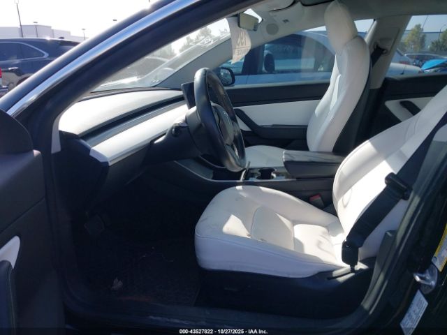 2019 TESLA MODEL 3 5YJ3E1EA0KF302432 Photo 4