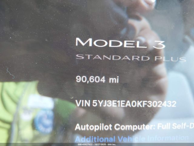 2019 TESLA MODEL 3 5YJ3E1EA0KF302432 Photo 6