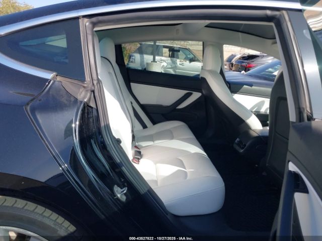 2019 TESLA MODEL 3 5YJ3E1EA0KF302432 Photo 7