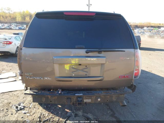 2011 GMC YUKON XL 1500 1GKS2MEF1BR301788 Photo 5