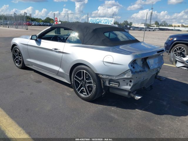 2022 FORD MUSTANG 1FATP8UH1N5101149 Photo 2