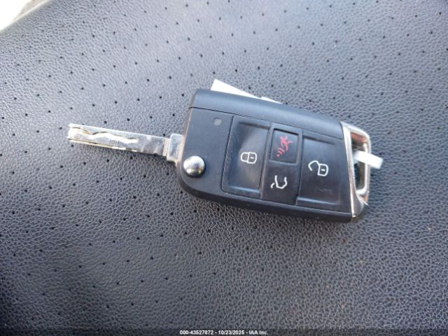 2020 VOLKSWAGEN TIGUAN 3VV3B7AX2LM095739 Photo 10