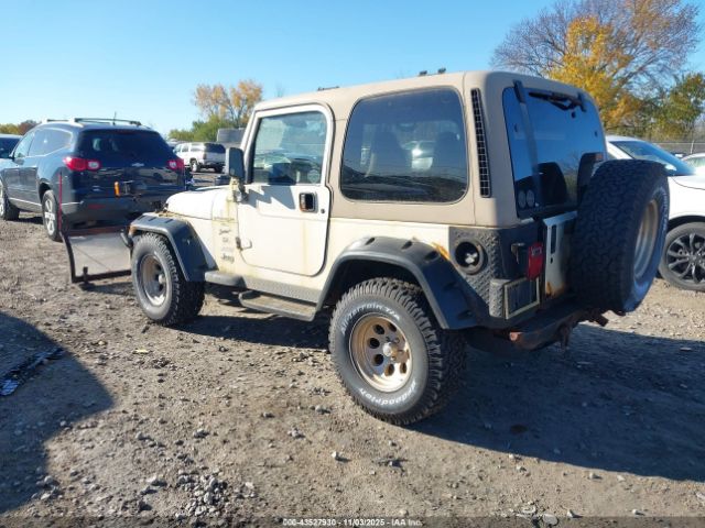 2000 JEEP WRANGLER 1J4FA49S4YP700362 Photo 2