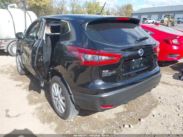 2021 NISSAN ROGUE SPORT JN1BJ1AV0MW560368 Photo 2