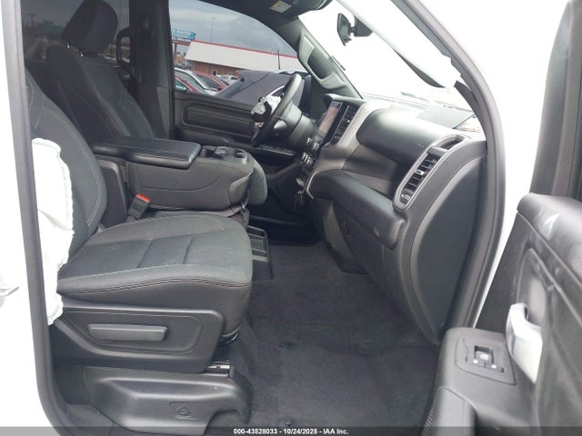 2025 Ram 1500 Tradesman  4x2 5'7 Box მანქანა იყიდება აუქციონზე, vin: 1C6RREGP4SN615984, აუქციონის ნომერი: 43528033