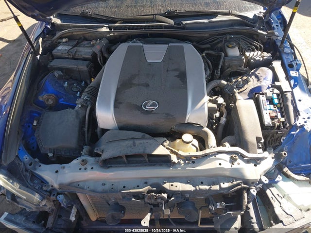Lexus IS 300 2018 JTHC81D2XJ5027362 Image 10