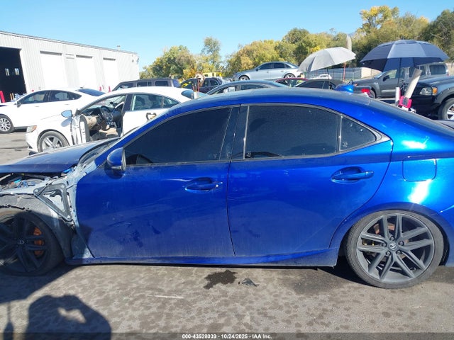 Lexus IS 300 2018 JTHC81D2XJ5027362 Image 15