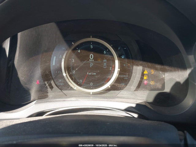 Lexus IS 300 2018 JTHC81D2XJ5027362 Image 7