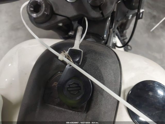 2023 HARLEY-DAVIDSON FXLRST 1HD1YXZ28PB059661 Photo 10