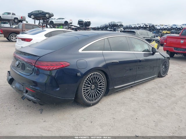 2022 MERCEDES-BENZ EQS 580 W1KCG4EB7NA019209 Photo 3