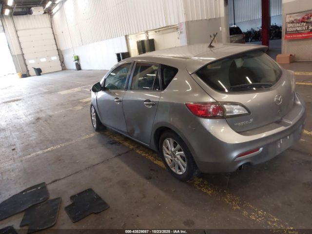 2013 MAZDA MAZDA3 JM1BL1L89D1706469 Photo 2