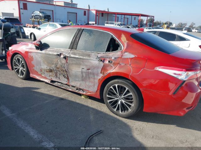2020 TOYOTA CAMRY 4T1G11AK9LU320699 Photo 2