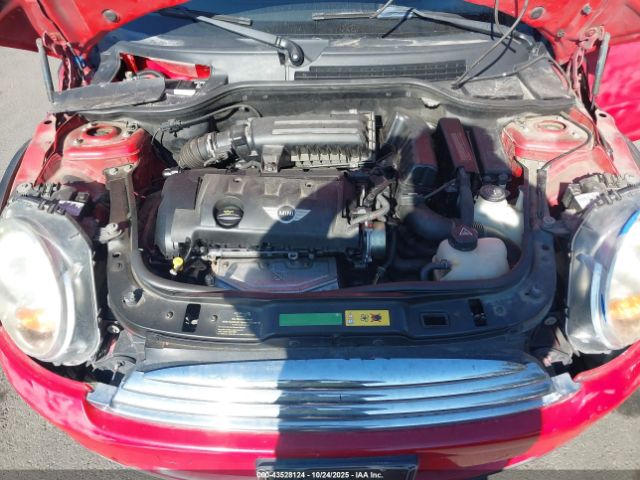 2010 MINI COOPER WMWMF3C57ATZ63869 Photo 9