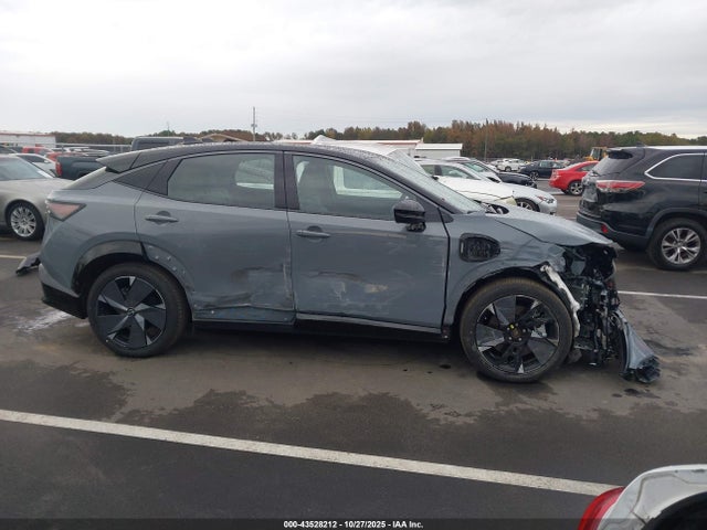 Nissan Ariya Platinum+ 2023 JN1DF0CD2PM701000 Image 14