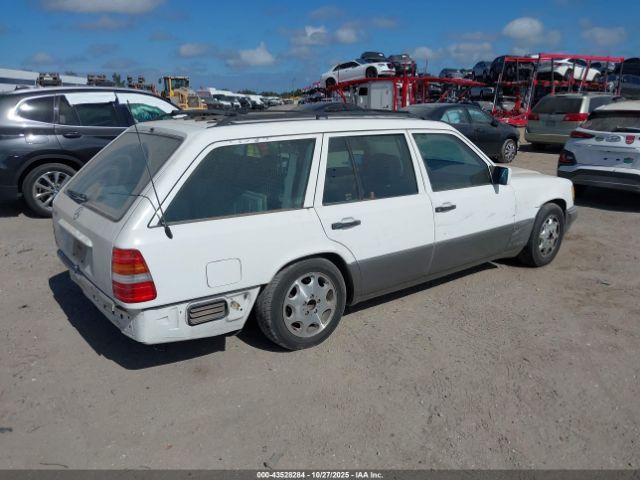 1995 MERCEDES-BENZ E WDBEA92E7SF328790 Photo 3