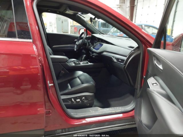 2019 CADILLAC XT4 1GYFZDR49KF162250 Photo 4