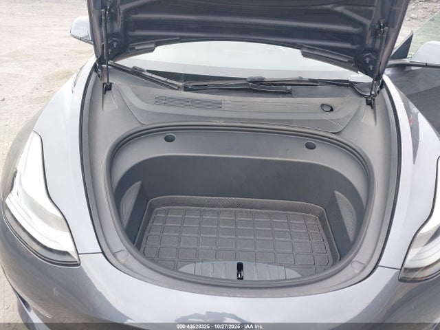 2023 TESLA MODEL 3 5YJ3E1EA5PF643087 Photo 9