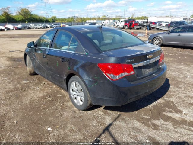 2011 CHEVROLET CRUZE 1G1PC5SH2B7112775 Photo 2