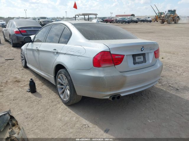 2011 BMW 328I WBAPH7G58BNM54632 Photo 2