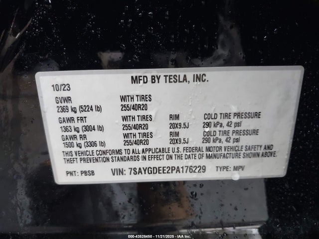 2023 TESLA MODEL Y 7SAYGDEE2PA176229 Photo 8