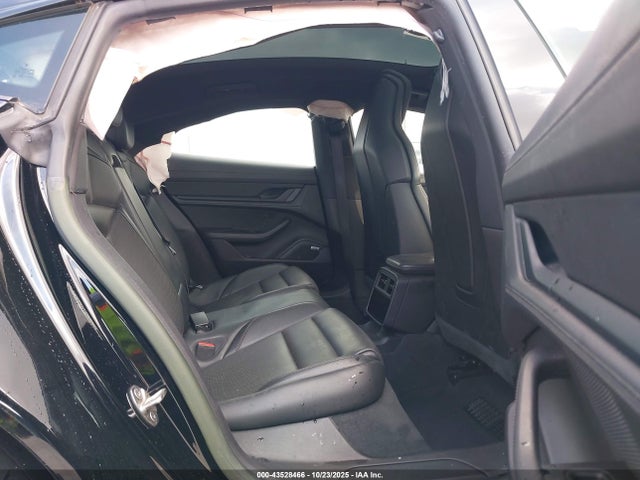 WP0AA2Y19NSA15797 Porsche Taycan