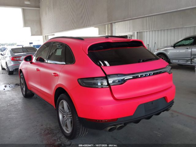 2019 PORSCHE MACAN WP1AB2A52KLB31287 Photo 2