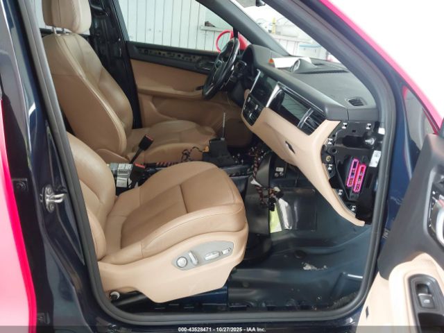 2019 PORSCHE MACAN WP1AB2A52KLB31287 Photo 4