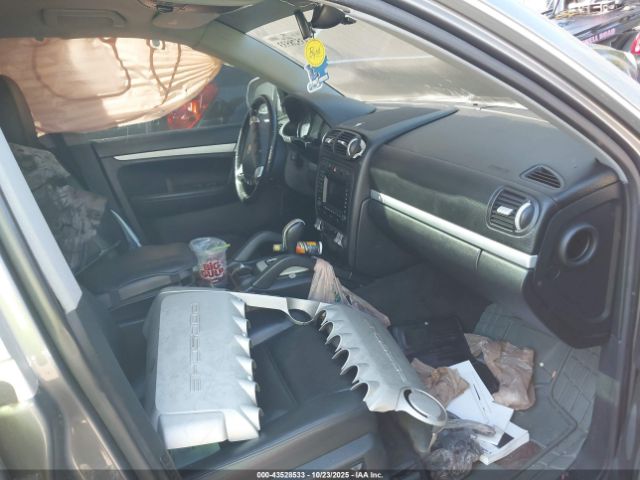 2005 PORSCHE CAYENNE WP1AA29P35LA21278 Photo 4