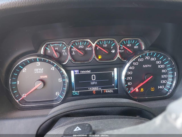 Aukcja sprzedaży 2018 Chevrolet Suburban Lt, vin: 1GNSKHKC4JR362443, numer aukcji: 43528546