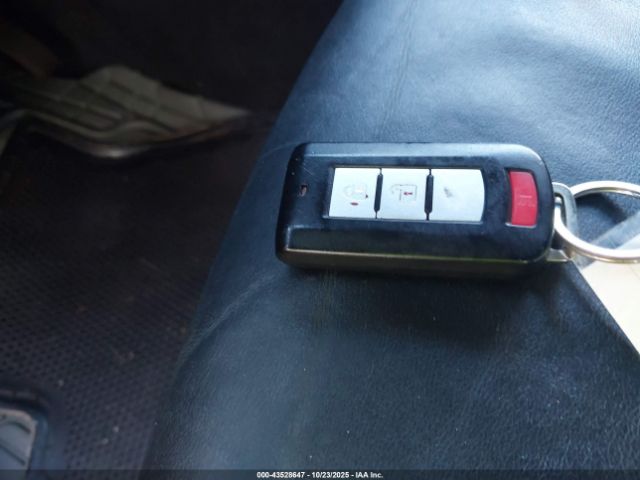 2019 MITSUBISHI OUTLANDER JA4AZ3A3XKZ024402 Photo 10