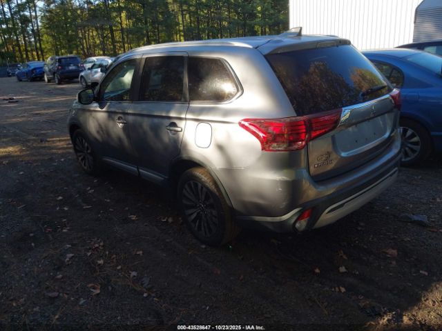 2019 MITSUBISHI OUTLANDER JA4AZ3A3XKZ024402 Photo 2