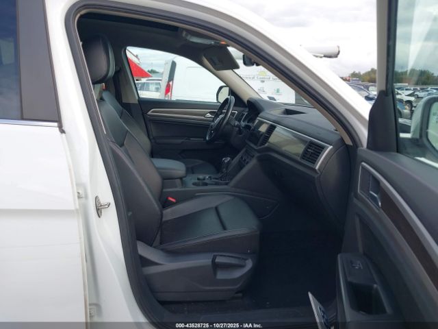 2019 VOLKSWAGEN ATLAS 1V2UR2CA7KC573792 Photo 4