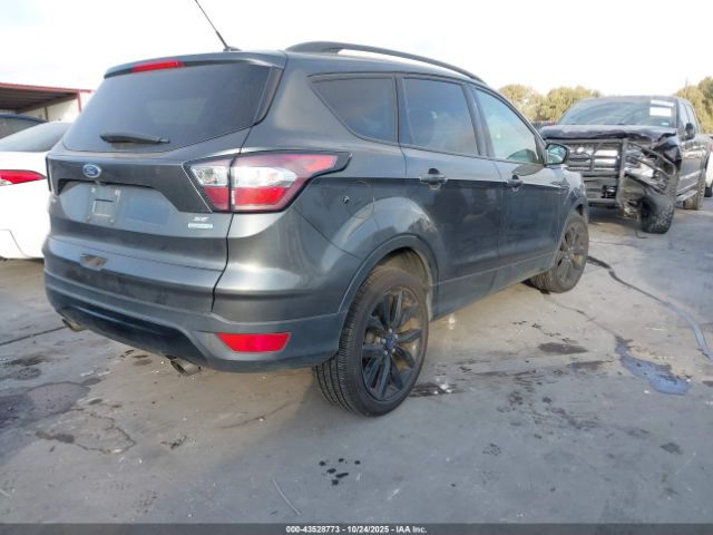 2018 FORD ESCAPE 1FMCU0GD0JUA71411 Photo 3
