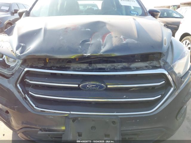 2018 FORD ESCAPE 1FMCU0GD0JUA71411 Photo 5