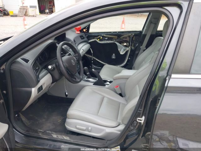 2016 ACURA ILX 19UDE2F3XGA011612 Photo 4