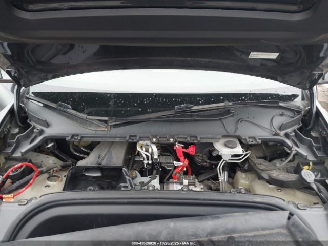 2024 TESLA MODEL Y 7SAYGDEE1RF070280 Photo 9