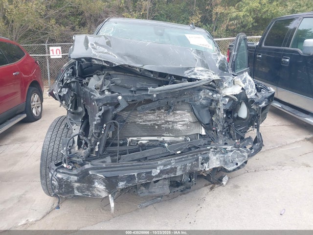 3GTU9FET4MG127218 GMC lm2
