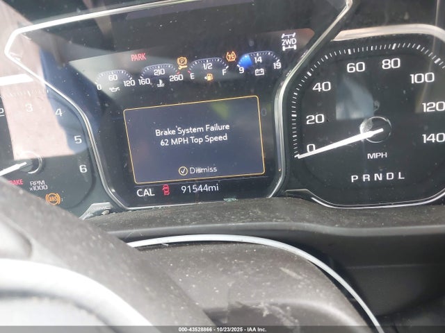 3GTU9FET4MG127218 GMC lm2