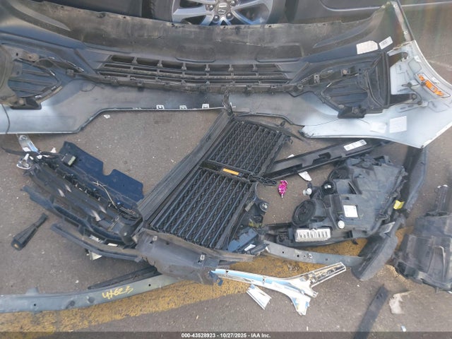 3GNAXHEV1NS147129 Chevrolet Equinox Fwd Ls