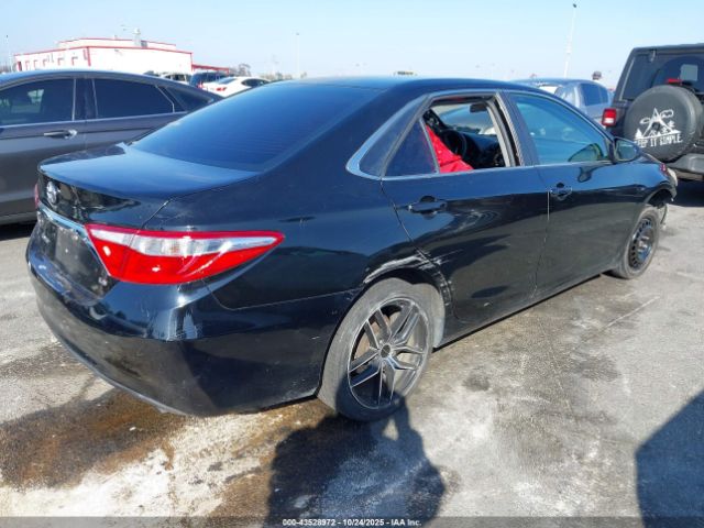 2015 TOYOTA CAMRY 4T1BF1FK4FU006774 Photo 3