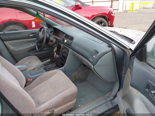 1994 HONDA ACCORD JHMCD5660RC092182 Photo 4