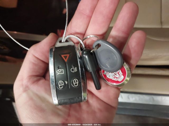 2007 JAGUAR XKR SAJWA44C179B13808 Photo 10