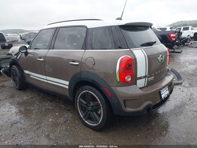 2014 MINI COUNTRYMAN WMWZC3C58EWP25922 Photo 2
