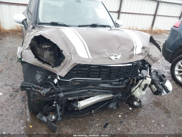 2014 MINI COUNTRYMAN WMWZC3C58EWP25922 Photo 5