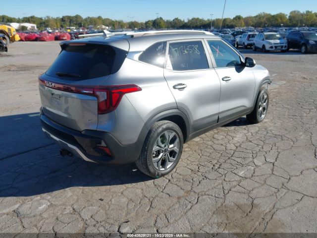 2024 KIA SELTOS KNDEUCAA8R7508658 Photo 3