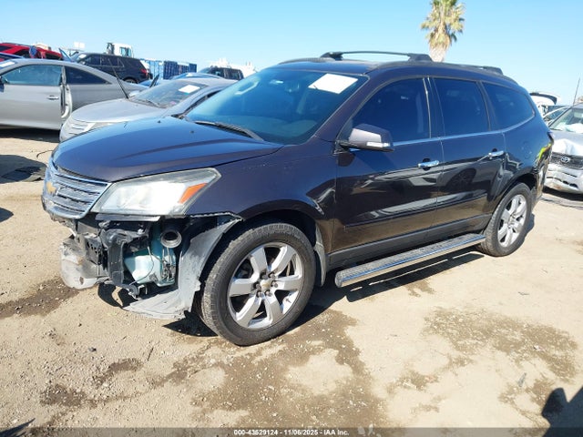 Chevrolet Traverse 1lt 2017 1GNKRGKD7HJ171364 Image 2
