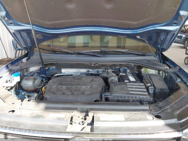 2018 VOLKSWAGEN TIGUAN 3VV3B7AX5JM059685 Photo 9