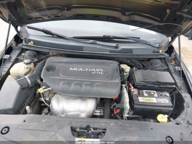 2015 CHRYSLER 200 1C3CCCBB1FN753962 Photo 9