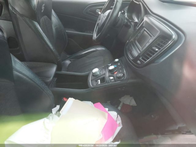 2015 CHRYSLER 200 1C3CCCBB1FN753962 Photo 4